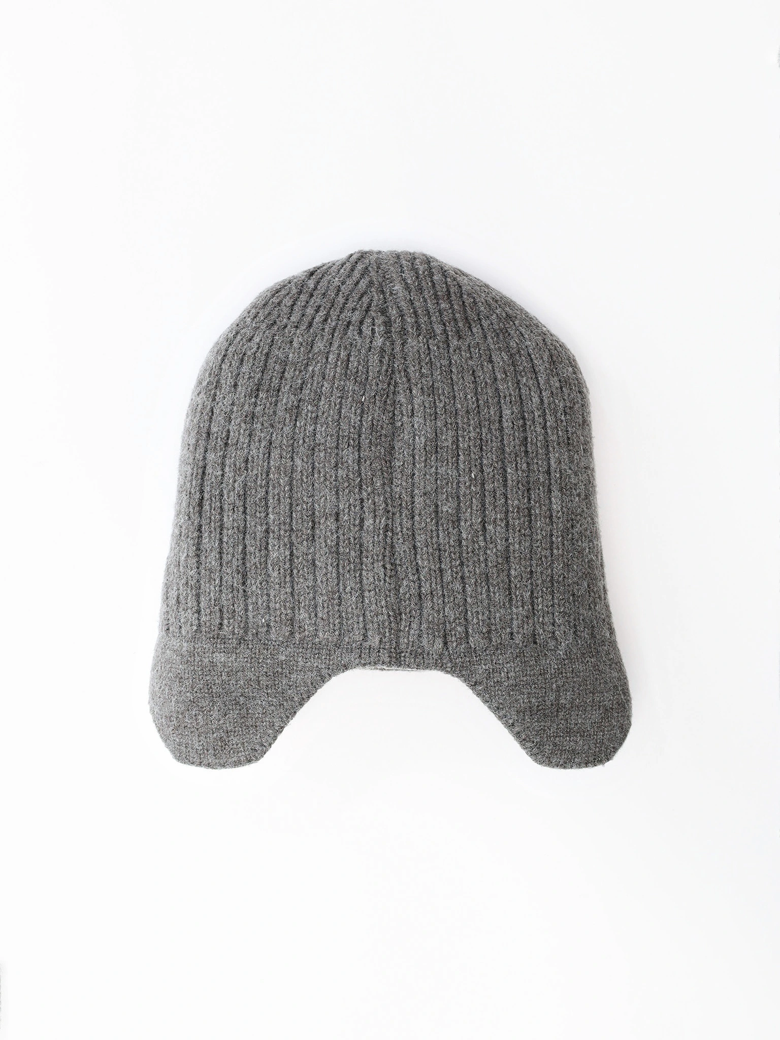 Шапка-ушанка из шерсти с акрилом с отворотом в ассортименте